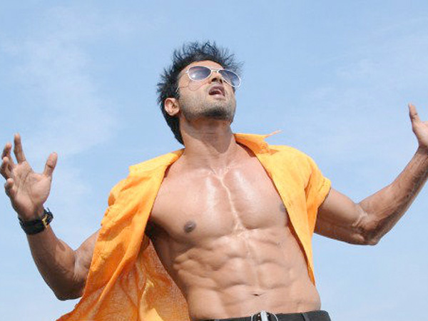 తాంత్రిక విద్యలు నేర్చుకున్నాడా?