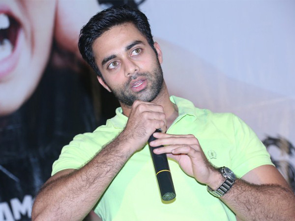 వాదనలు..