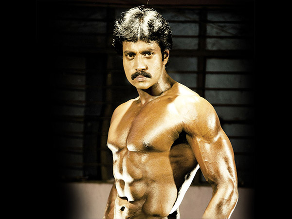 ఎంజాయ్ చేస్తూ..