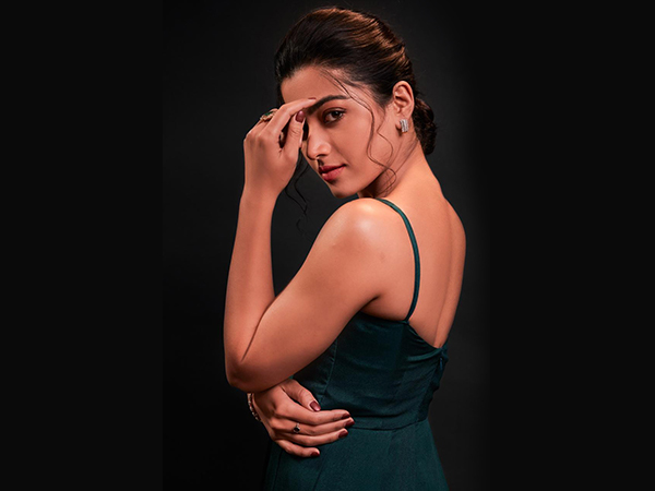 పొగ త్రాగేవారంటే..