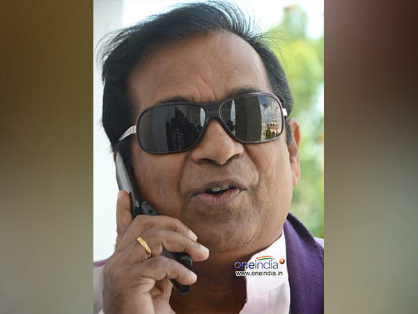 అత్తిలిలో లెక్చరర్ గా..