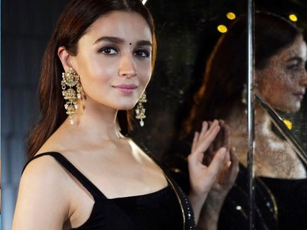 మేకప్ లేకుండా రాత్రి పడుకోండి