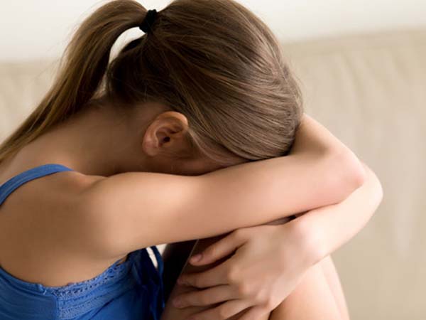 కన్నీళ్లు తగ్గించాలి..