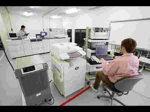 ఆఫీసు పరికరాలు..