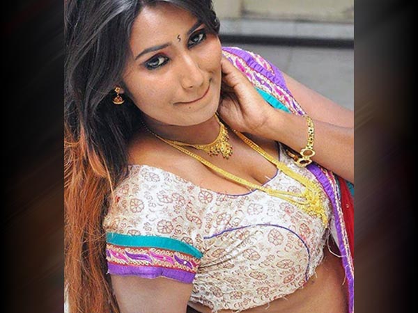 బి గ్రేడ్ నటిగా...