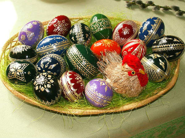 గుడ్ల వేట..