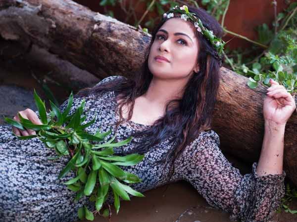 ఆ సినిమాతో తెలుగులోకి..