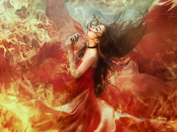 స్త్రీ వ్యక్తిత్వాన్ని..