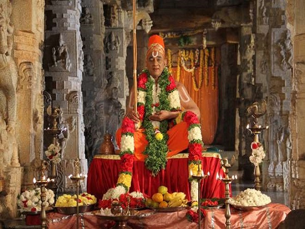 సిద్ధాంతాలను ప్రతిపాదించడం..