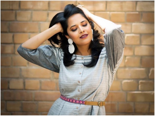 ట్రెండీ డ్రస్సుల్లోనూ..