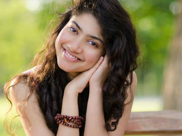 మేకప్ అలర్జీ..