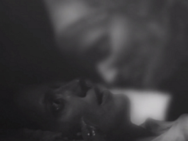 స్నేహితుడు చనిపోయినట్లు..