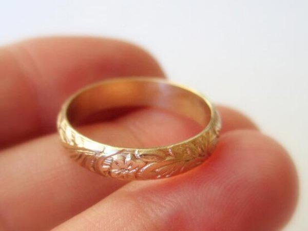 Things to do if you are planning to postpone your wedding due to coronavirus