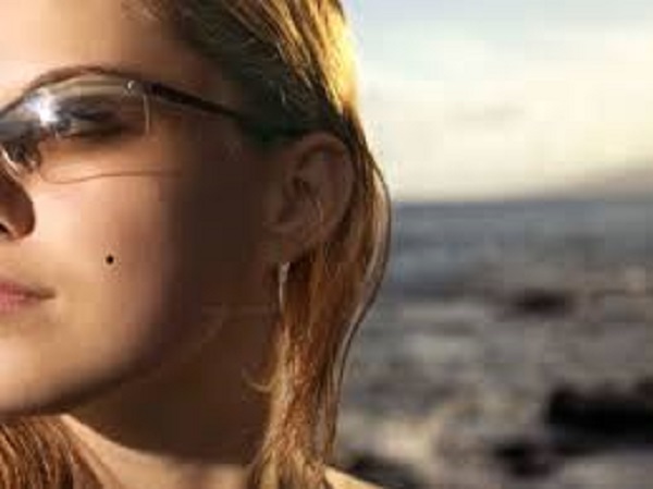 3. మీ మచ్చలపై నిఘా ఉంచండి