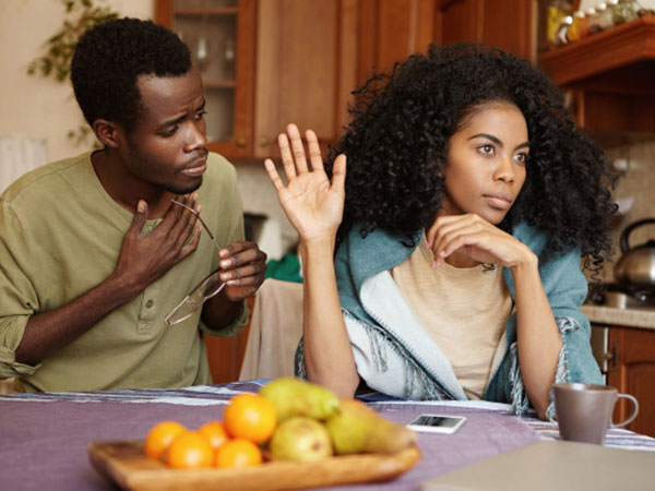 ఇతరులను ఆకట్టుకోవడంలో..