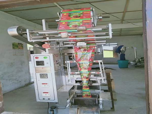 నీటి ట్యాంకుల నిర్మాణం..