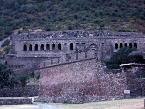 కొన్ని షరతులు కొన్ని షరతులు