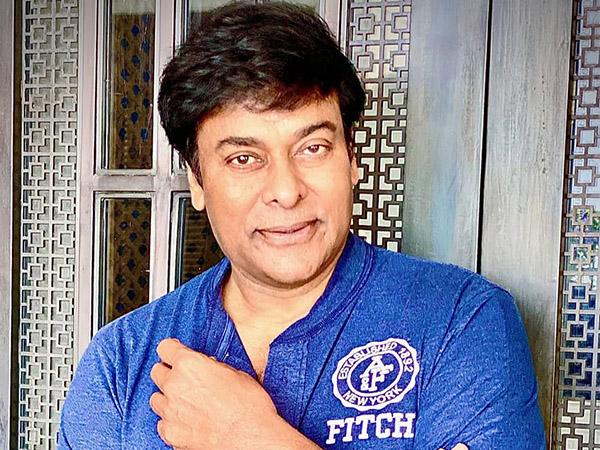 Megastar Chiranjeevi Impressed Us With His New Look