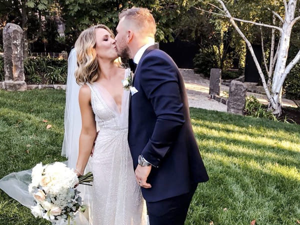 ఆరోన్ ఫించ్-అమీ గ్రిఫత్స్..