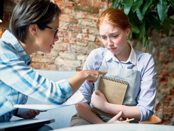 విలన్ లాగా..