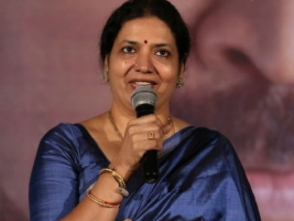 పేరేంట్స్ కు తెలియడంతో..