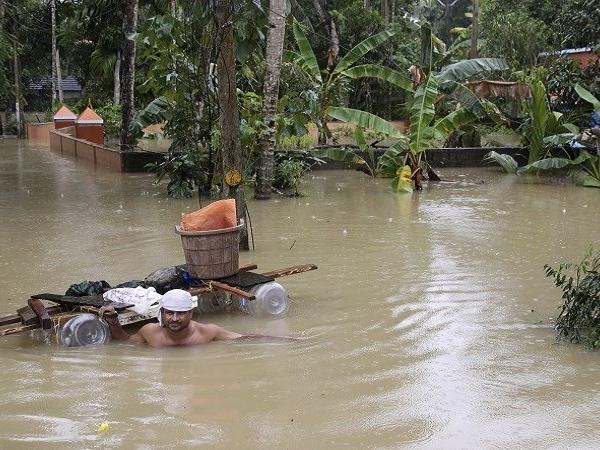 వేడి నీటిని తాగండి..