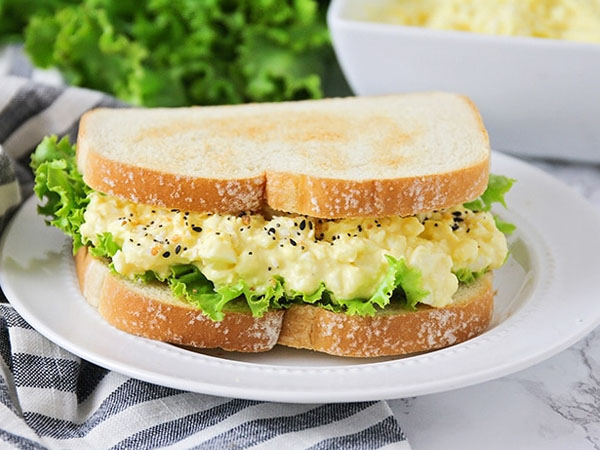 ఎగ్ సలాడ్ సాండివిచ్..