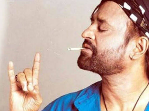 బట్టతల కనబడకుండా..