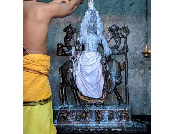 తన శక్తులతో..