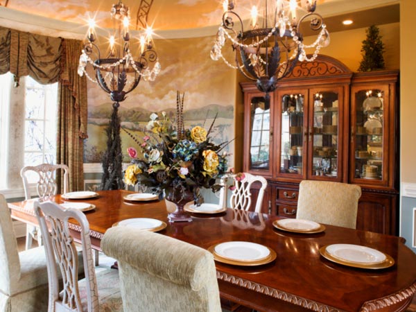 భోజన ప్రదేశంలో..