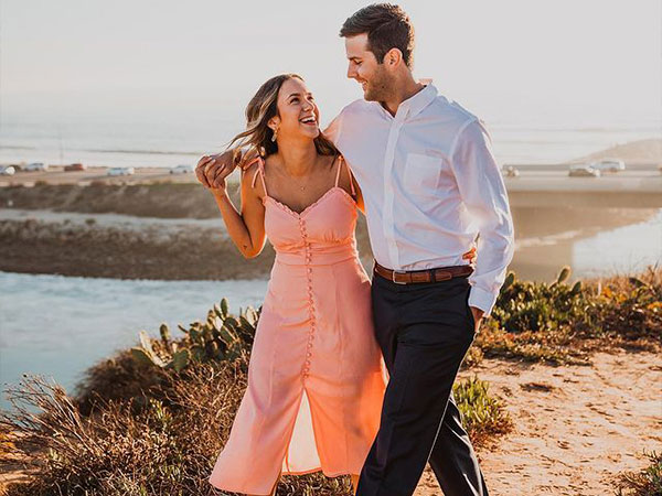 మాస్కు పెట్టుకోకుండా..