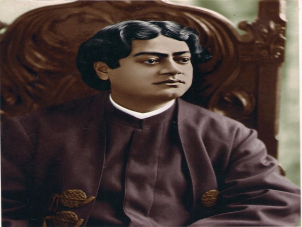 వాస్తవ రూపంలో..