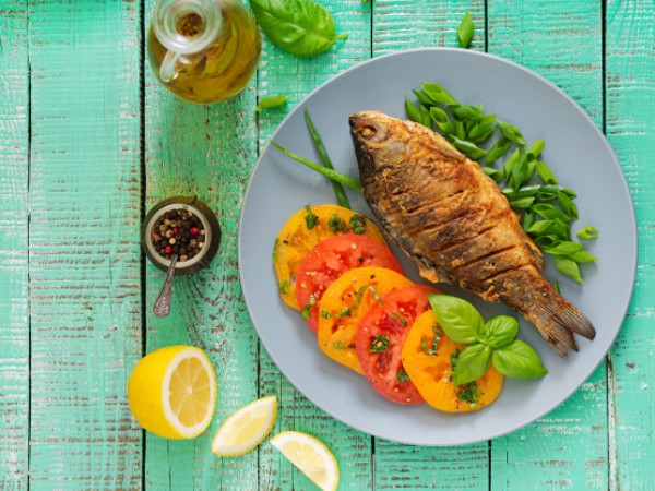 12. ఒమేగా -3 రిచ్ ఫిష్