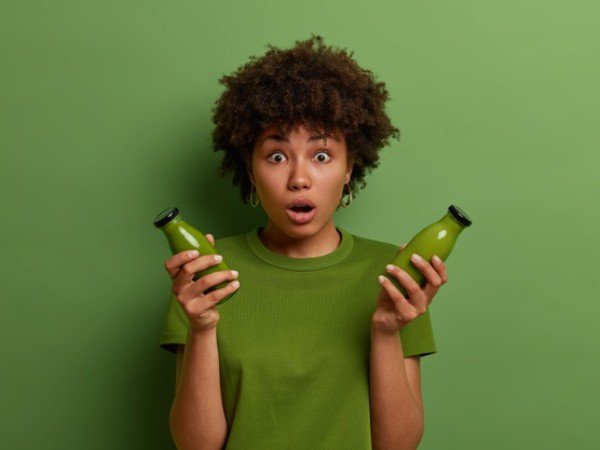  చాలా చల్లటి నీరు / పానీయాలు తాగడం: 