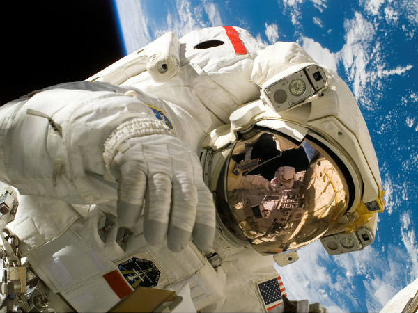 ఎయిర్ ఫోర్స్ కోర్సులు..