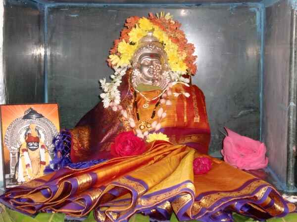 నచ్చిన వారితో..