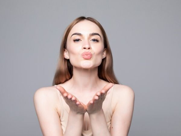 Tips to Take Care of Your Dry Lips in Winter in Telugu Tips to Take Care of Your Dry Lips in Winter in Telugu