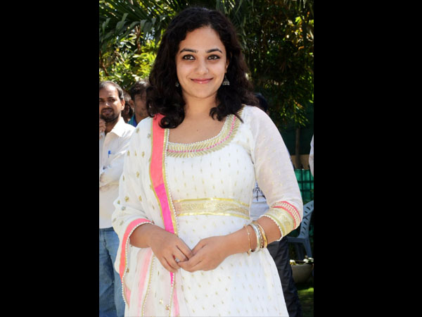 వైట్ కలర్ డ్రస్సులో..