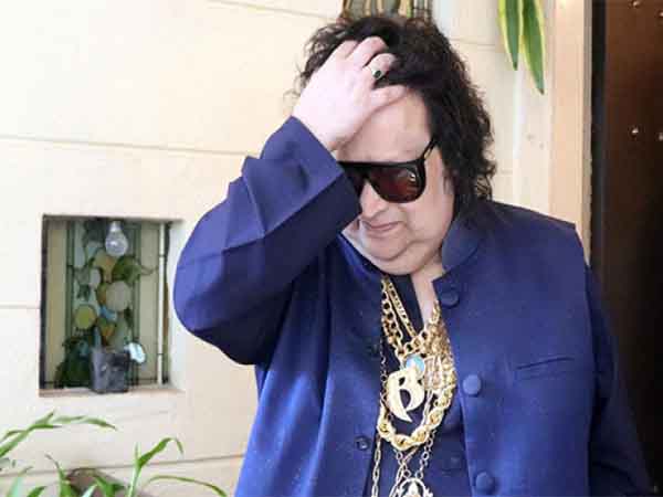 తొలిసారిగా బంగారం ఎప్పుడంటే..