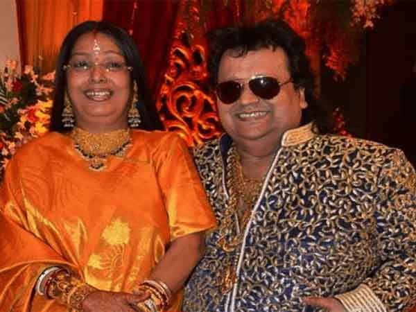 గోల్డ్ టీ సెట్..