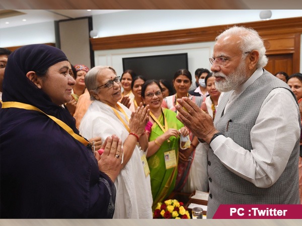 పురస్కారాలకు ఎవరు ఎంపికయ్యారంటే..