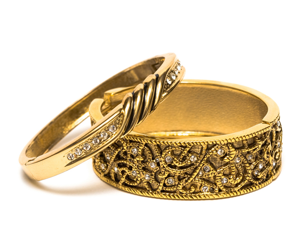 According to Astrology, These Zodiac Signs Must Not Wear Copper Ring in Telugu