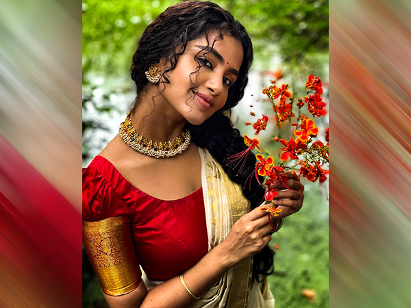 14. సొగసు చూడతరమా..