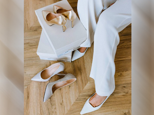 3. హీల్ మందంగా ఉండాలి