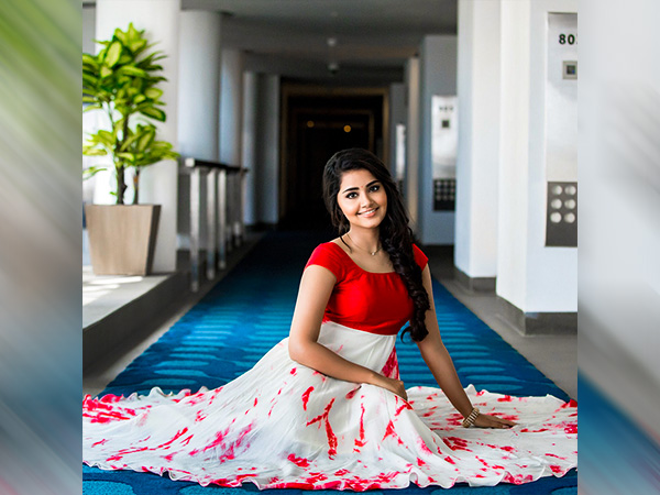 5. మెరుపెక్కిన అందం