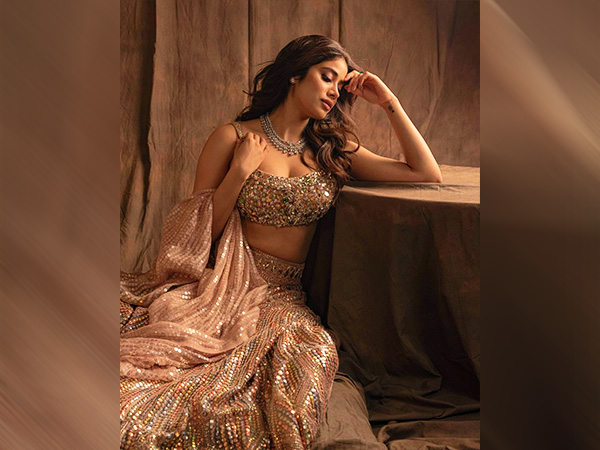 ఇదెక్కడి అందంరా బాబు