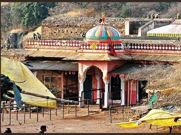 12. త్రినేత్ర గణేష్ ఆలయం, రణతంబోర్