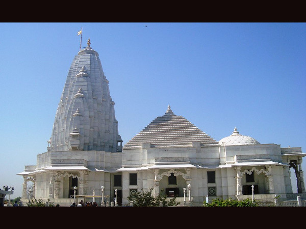 15. మోతీ దుంగ్రి గణేష్ ఆలయం, జైపూర్