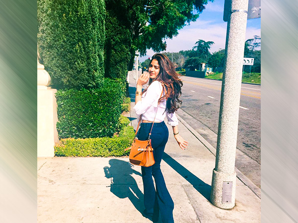 అప్పట్లో జాన్వీ అలా..