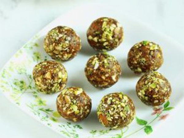 డ్రై ఫ్రూట్ లడూ